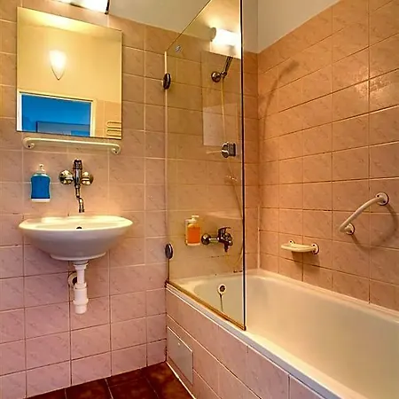 Aida Hotel 4*