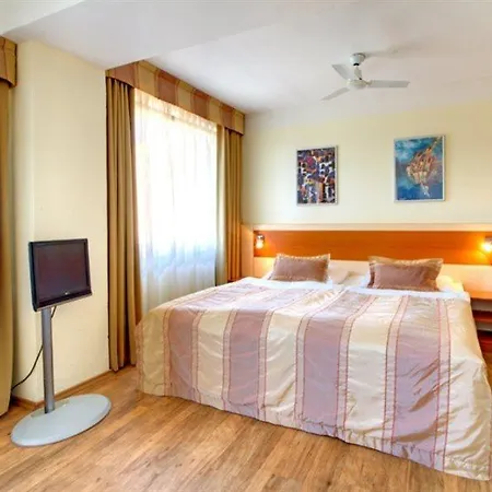 Hotel Aida 4*