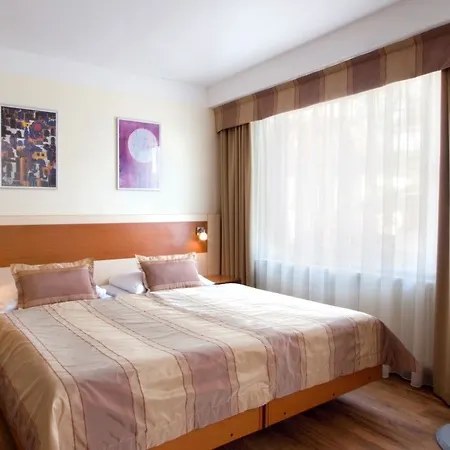 Aida 4* Prague